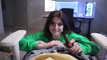 hannaowo hanna Blowjob lutscht OnlyFans-Leak