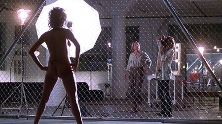 Angelina Jolies nackter Po und Elizabeth Mitchells lesbischer Sex – Gia (1988) HD 1080p Blu-ray