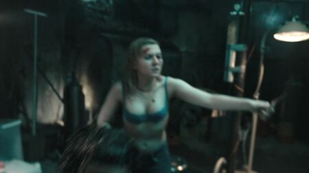 Abigail Breslin – sexy – The Call (2013)