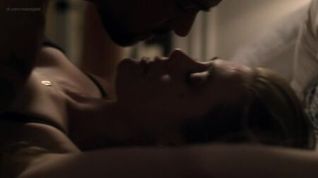 Melissa Roxburgh – Manifest, Staffel 1, Folge 10 und 16 (2018–2019) HD 1080p Nackt? Sexy! Online anschauen / Melissa Roxburgh – Manifest