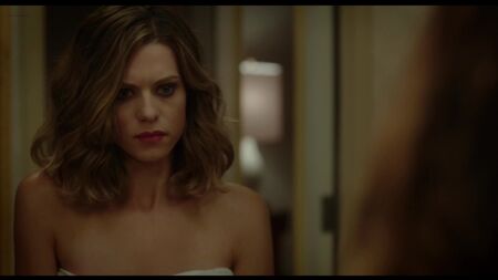 Lyndsy Fonseca nackt – The Escort (2015) HD 1080p Web-DL Online anschauen / Линдси Фонсека – Эскорт