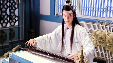 Wang Yibo „Nicht vergessen“ (russische Untertitel, OST „Der Unbezähmbare/Der Ruf von Chenqing“)