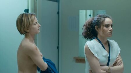 Faye Marsay nackt – Glue S01E02E03 HD 1080p
