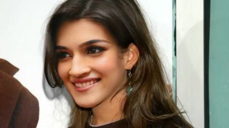 Heiß, Kriti Sanon, nackt, verdammt sexy