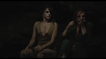 Eva Mendes nackt – Holy Motors (2012) HD 1080p Online anschauen / Eva Mendes – Holy Motors
