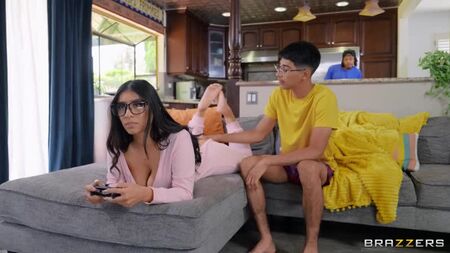 Violet Myers [PornCube PORNO VK neue Pornos vk HD 1080 Latina große Brüste