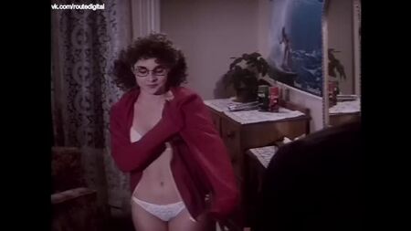 Diane Franklin nackt – Second Time Lucky (1984) VHS-Rip online ansehen