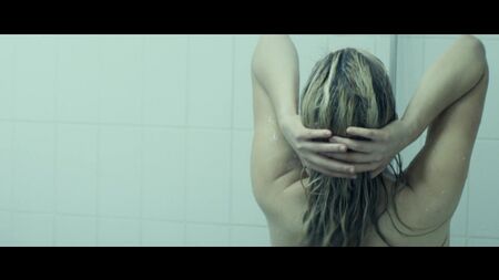 Rachael Taylor nackt – Ghost Machine (2009) HD 1080p