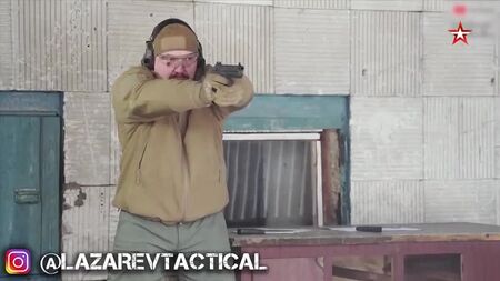 [Lazarev Tactical] PL-15 oder „Udaw“ – die neue Armeepistole – ein Ersatz für die PM? Fernsehsender „Zvezda“, Sendung „Otkrytyj Efir“
