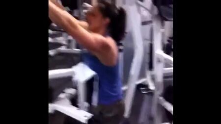 Linda Durbesson: Intensives Rückentraining – Fitness-Motivation