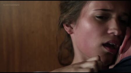 Alicia Vikander Nude – Pure (Zu dem, was schön ist, 2009) 1080 Online ansehen Alicia Vikander – Pure (Zu dem, was schön ist)