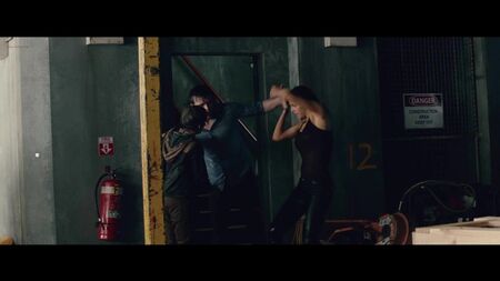 Alexandra Daddario Sexy – San Andreas (2015) HD 1080p Web-DL