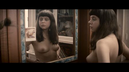 Bel Powley (Nacktszenen von Bel Powley in „The Diary of a Teenage Girl“ (2015))