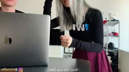 Eva Elfie [ russische Teenager-Liebe: Ficken und Blasen vor der Kamera, HD-Pornos, Sex, Vollversion, XXX, Teenager, Paare, Sperma, Gesichtsbesamung, Blowjob, Muschi ]