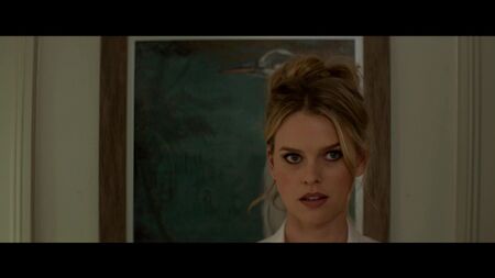 Alice Eve – Sexy – Misconduct (2016) 1080p