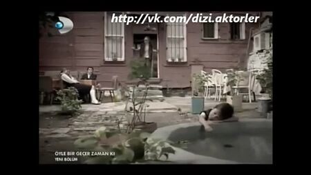 Aras Bulut İynemli. Ein Lied aus der Serie „Unbezahlbare Zeit“
