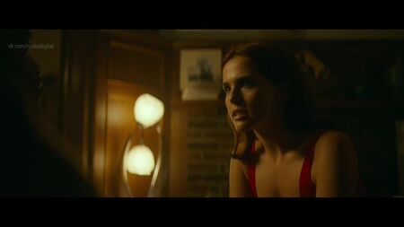 Zoey Deutch – „Buffaloed“ (2019) HD 1080p Nackt? Sexy! Online anschauen / Zoey Deutch – „Buffaloed“