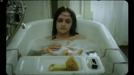Olivia Cooke nackt – The Quiet Ones (2014) HD 1080p online anschauen / Olivia Cooke – The Quiet Ones