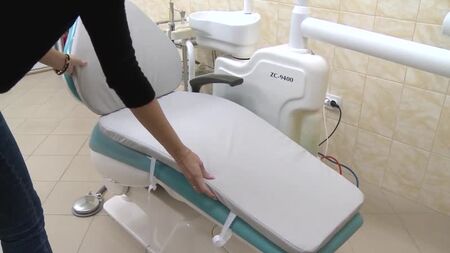 Orthopädische Matratzenauflage für Zahnarztpraxen von Meditex