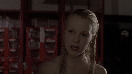 Laura Harris nackt – The Faculty (1998) HD 1080p