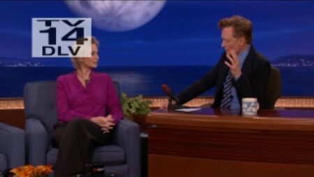 Conan – 24.09.2013 – Jane Lynch, Natasha Lyonne, Mike Lawrence
