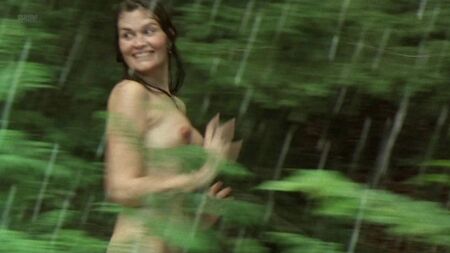 Marina Hands nackt – Lady Chatterley (BE-FR 2006) 1080p – Online ansehen