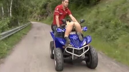 Sie arrangierten Fuck an sehr interessanten Orten