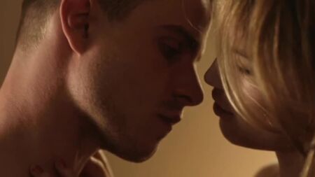 Cody Horn – Dead Hands (2010) HD 720p Nackt? Heiß! Online ansehen / Cody Horn – Dead Hands