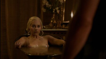Emilia Clarke nackt – Emilia Clarke Nude – 2010 Game of Thrones – 2018 Game of Thrones – Staffel 3 (nackte Stars)