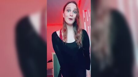 Die TikTokerin Brynn Woods zeigt ihren sexy Hintern