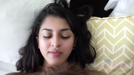 Virtueller Sex mit Sophia Leone