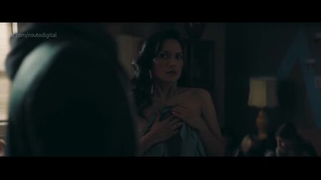 Isabel May, Cindy Vela – Run Hide Fight (2020) HD 1080p Online anschauen / Isabel May, Cindy Vela – Lauf, versteck dich, kämpfe