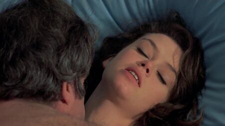 Nicola Pagett, Gabrielle Drake nackt – „There’s a Girl in My Soup“ (1970) HD 720p