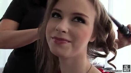 Hinter den Kulissen mit Beata Undine [Porno, Sex, Blowjob, HD, 18+, Порно, Секс, Teen, Brünette, Russin, natürliche Brüste, großer Schwanz, Lecken]