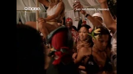 R. Kelly feat. Jay-Z – Fiesta (Remix) (unzensiert)