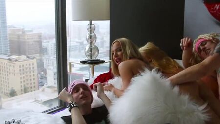 Fleetwood Ducati James – Jenna Jameson