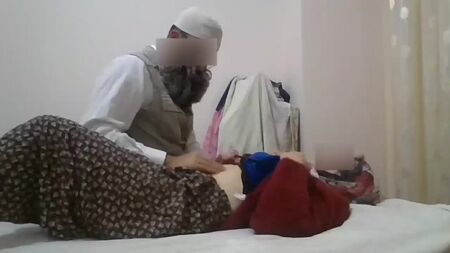 Der Scharlatan fickt diese Frau – Türkische Porno-Videos anschauen – Sexvideos mit türkischer Sprache anschauen – Amateur-Pornos aus der Türkei anschauen