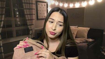 [Alexandria ASMR] ASMR: Die „Toxic BFF“ stylt dir Haare und Make-up für eine Party, zu der sie nicht eingeladen wurde