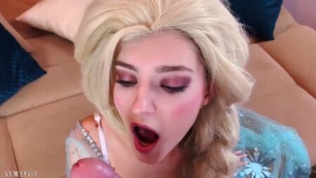 Elsa aus „Die Eiskönigin 2“ – Hardcore-Cosplay-Porno