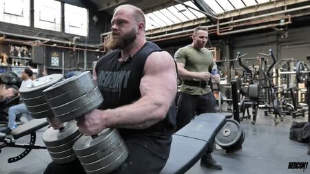 James Hollingsheads Brusttraining – 6 Monate vor dem Mr. Olympia 2021
