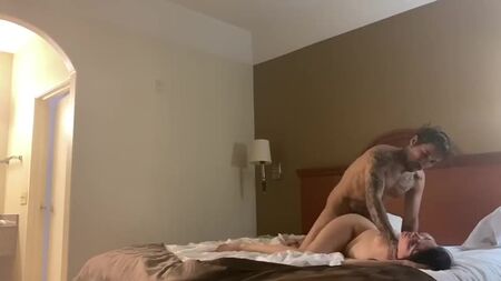 Motel: Ich ficke mein Tinder-Girl