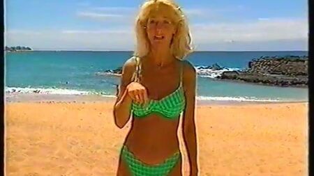 Ulrika Jonsson im Bikini