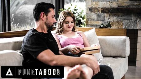 Pure Taboo – Eliza Eves wird von ihrem Stiefvater entjungfert, weil ihr Freund sie am Valentinstag sitzen gelassen hat