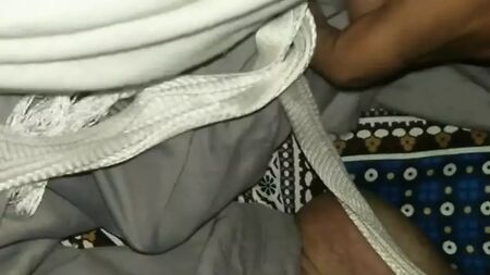Schlafender Sex mit Sali, indischer Sex, Desi-Sex im Schlafzimmer