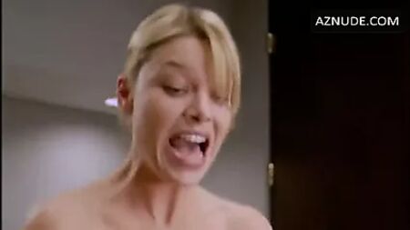 Lauren German reitet einen Schwanz